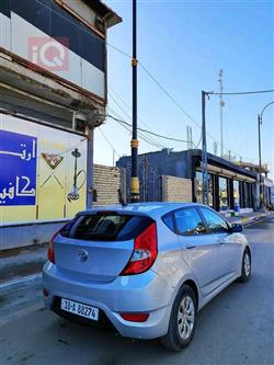هیوندای ئەکسنت هاچباک